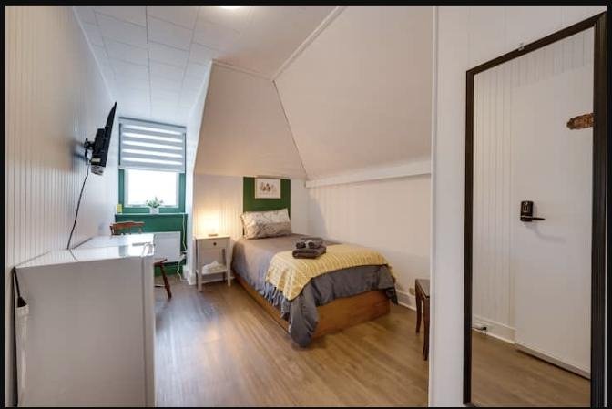 Chambre 302 - Hôtel Victoria